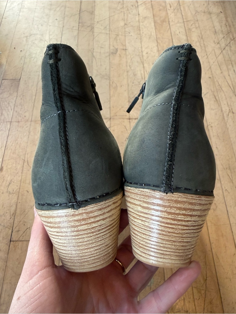 DANSKO Olive Maria Nubuck Clogs Ankle Booties Zip Up 39 - Picture 7 of 13